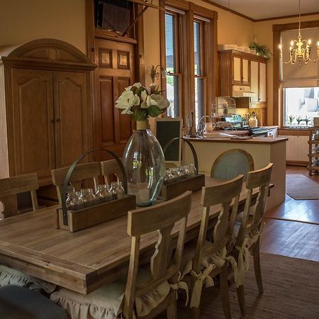 Ej Roberts Mansion Hotel Спокейн Екстериор снимка