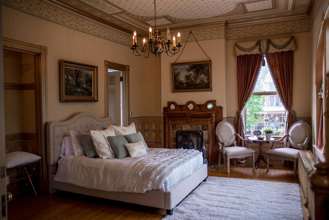 Ej Roberts Mansion Hotel Спокейн Екстериор снимка