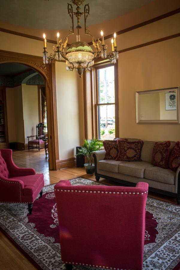 Ej Roberts Mansion Hotel Спокейн Екстериор снимка